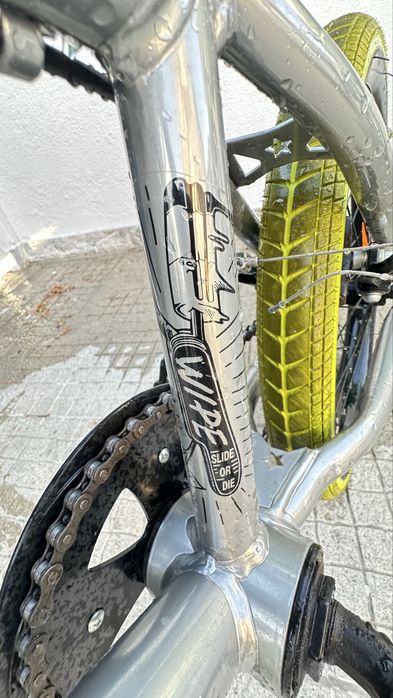 Bicicleta BMX criança