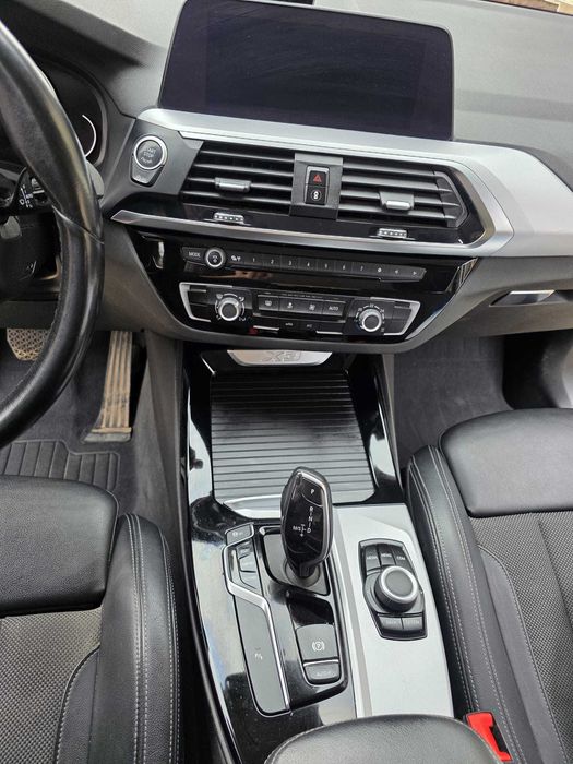 * BMW X3 18d sdrive 2.0 diesel G01 *