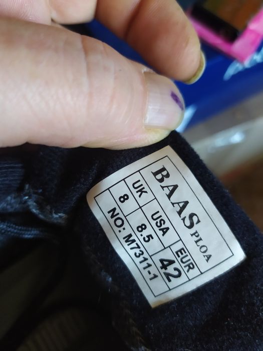 Кроссовки BAAS ploa  model No: M7311-1 раз 42.