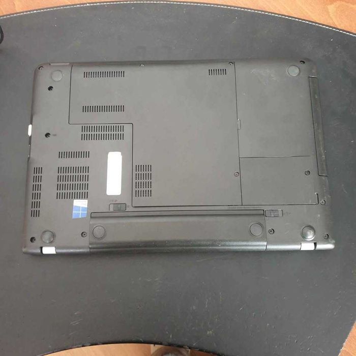 Portátil Lenovo ThinkPad E550