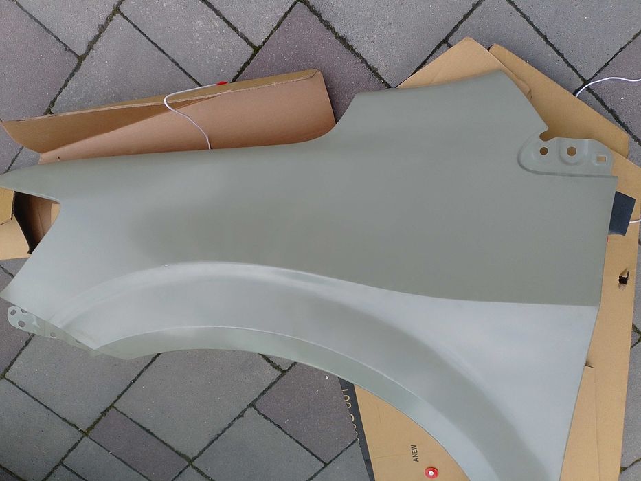 Крило переднє грунтоване