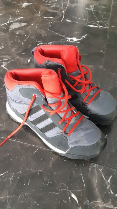 Buty adidas trecking