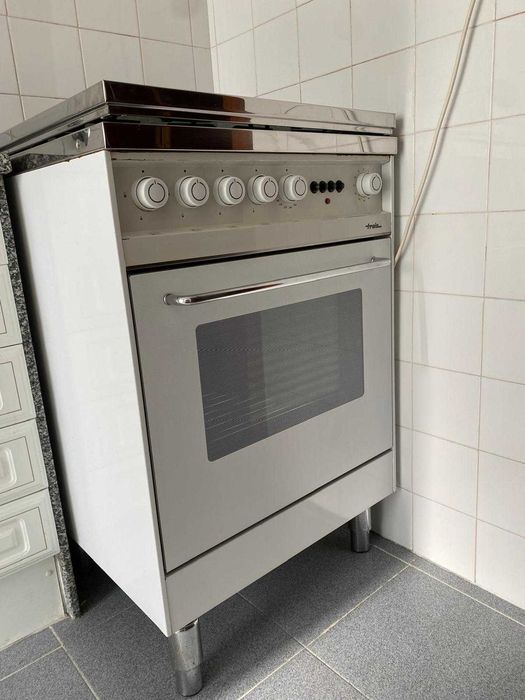 Fogão a gás natural 4 bicos com forno elétrico 60cm URGENTE