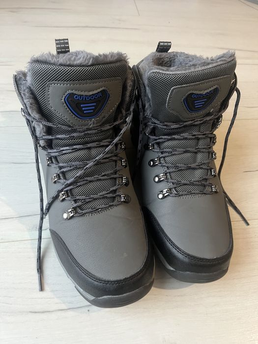 Nowe outdoorowe buty męskie 43