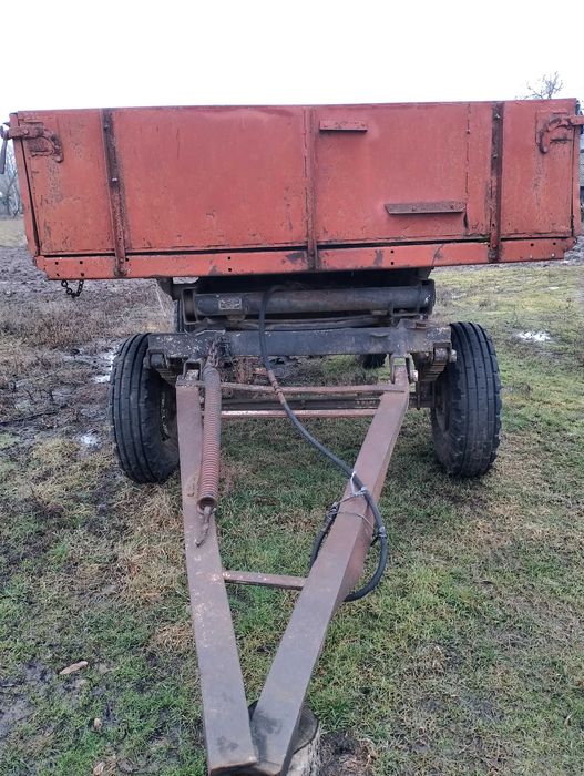 Причіп для трактора