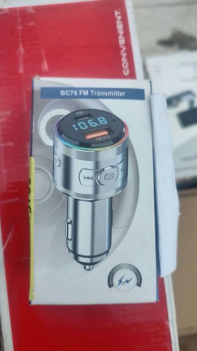 3mk Hyper Car Power Transmitter – wielofunkcyjny transmiter FM z Bluetooth 5.3 oraz ładowarką samochodową o łącznej mocy 48W