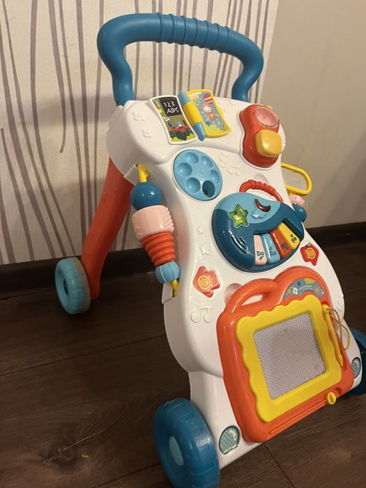 Ходунки каталка з ігровою панеллю