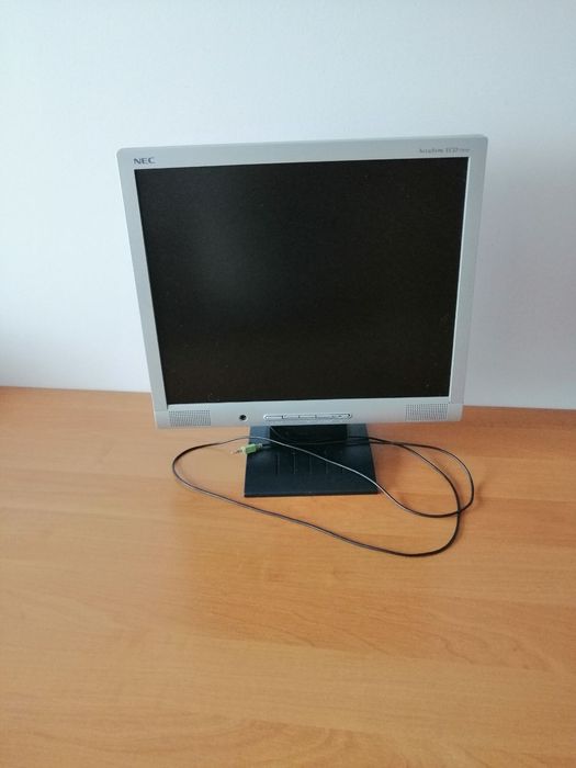 Monitor do komputera 17"