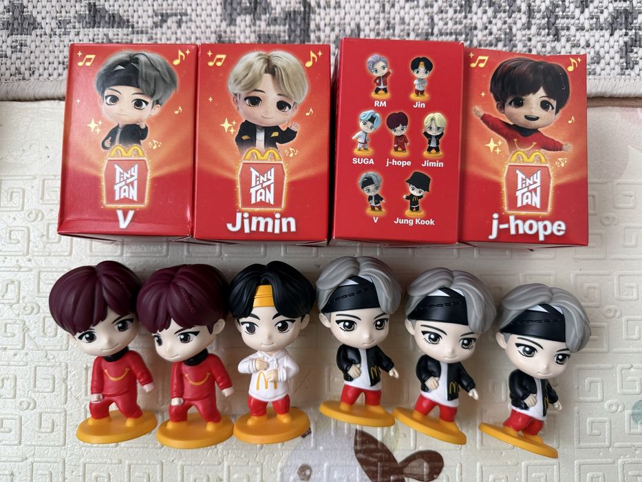 BTS McDonald’s іграшки макдональдс