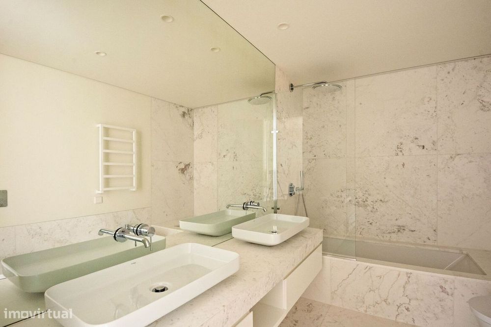 Apartamento T4 + 1 com piscina, Nova Campolide, Lisboa