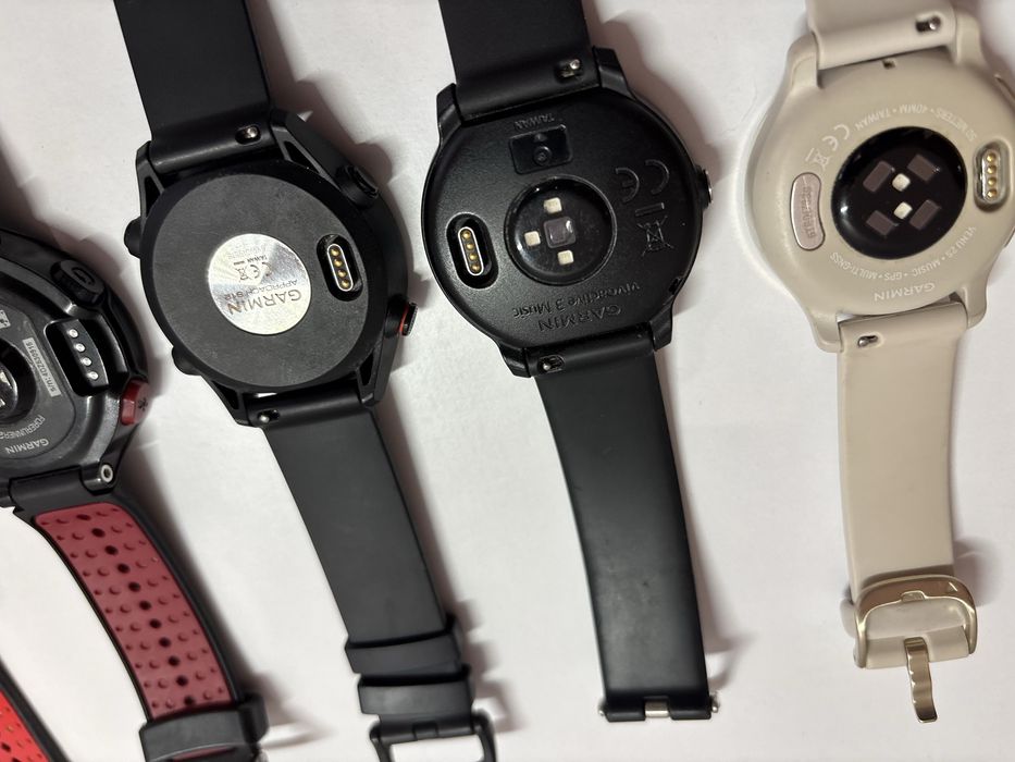 Годинники Garmin 7 шт ( та інші ) Лот