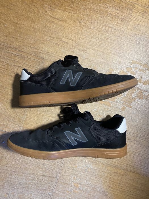 Ténis New Balence 42.5