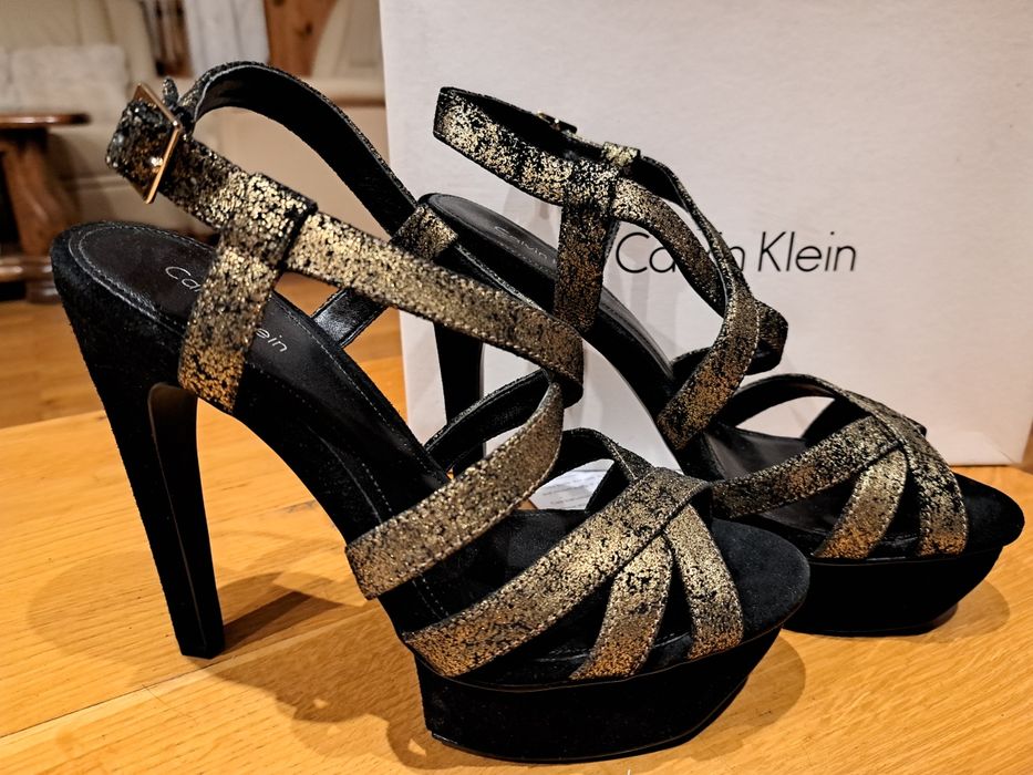 Calvin Klein szpilki buty studniówka 39