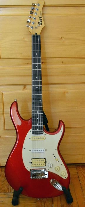 Cort G110 gitara elektryczna stratocaster Satin Red