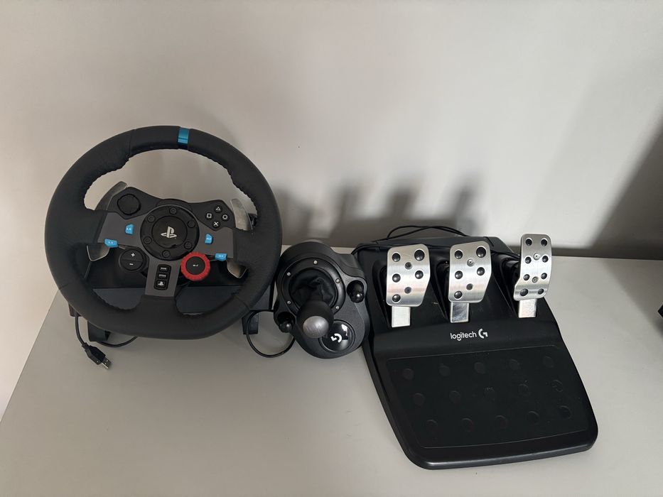 Logitech G29 + Shifter