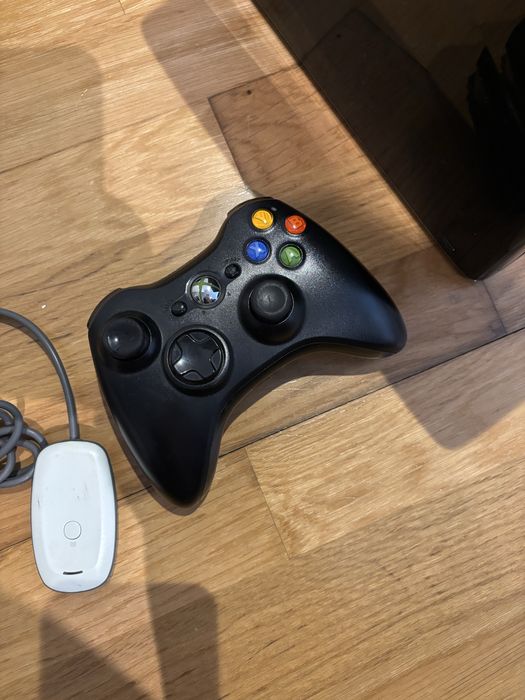 Xbox 360 + comando + controladora