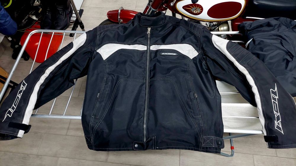 Vendo Blusão Ixon Diablo