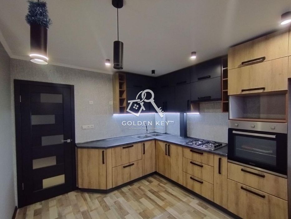 Продаж 2-кімнатної квартири кільце Косіора