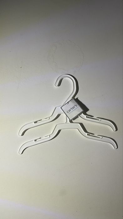 Вішалки дитячі в асортименті, вішаки