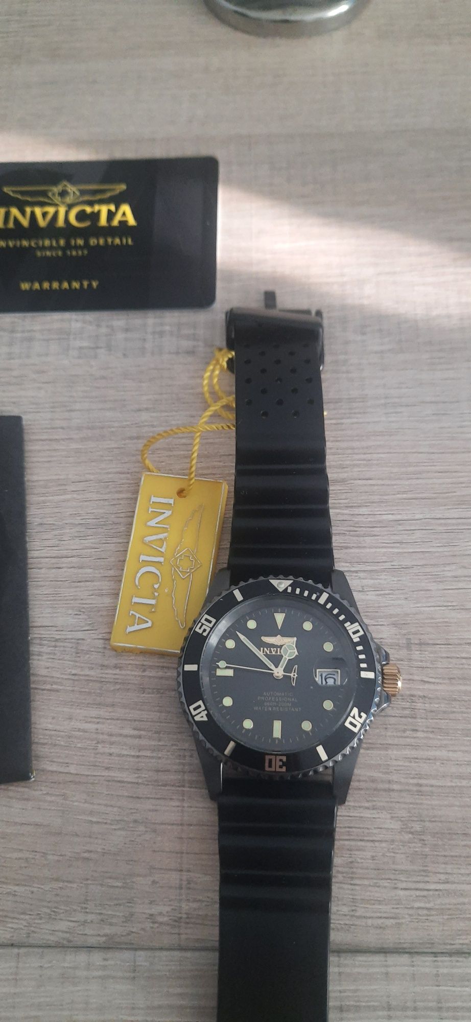 Invicta 27630 store