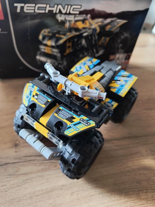 Zestaw klocków Lego Technic quad z napędem