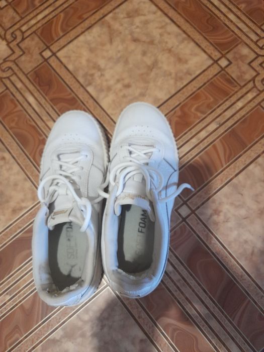 Красовки жіночі пума