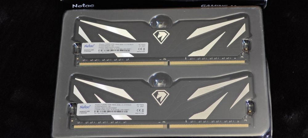 Kit Memória RAM Netac Shadow II DDR4 16GB (2x8GB) 3200MHz CL16 – Nova