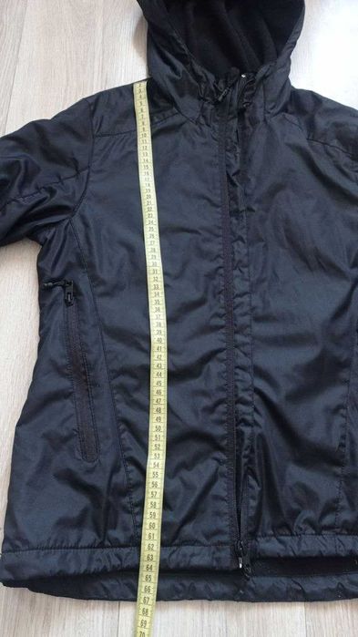 Жіноча спортивна куртка H&M Sport з капюшоном (фліс)