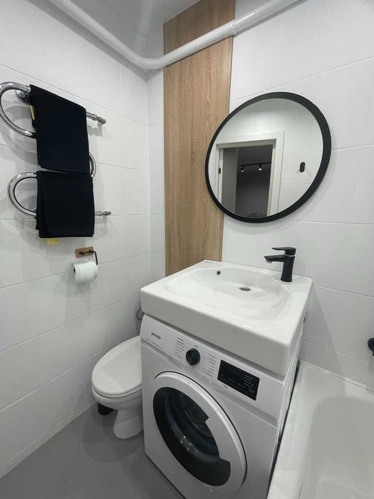 2х комнатный ЛЮКС В ЦЕНТРЕ ! 700 грн.