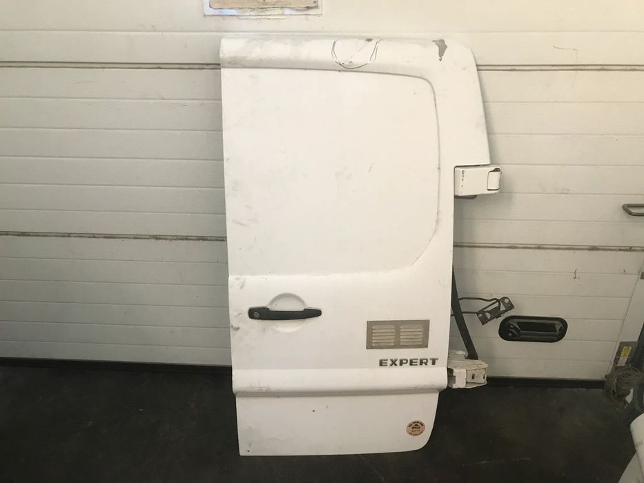 PORTA CITROEN JUMPY II / PEUGEOT EXPERT II / FIAT SCUDO II 06-14 TRAS