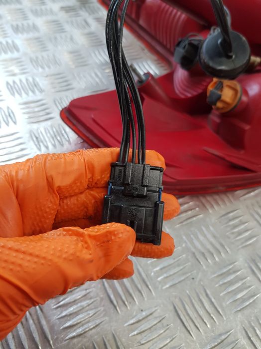 Lampa Prawa Tył 9655863980 Citroen C4 I 05R- Europa