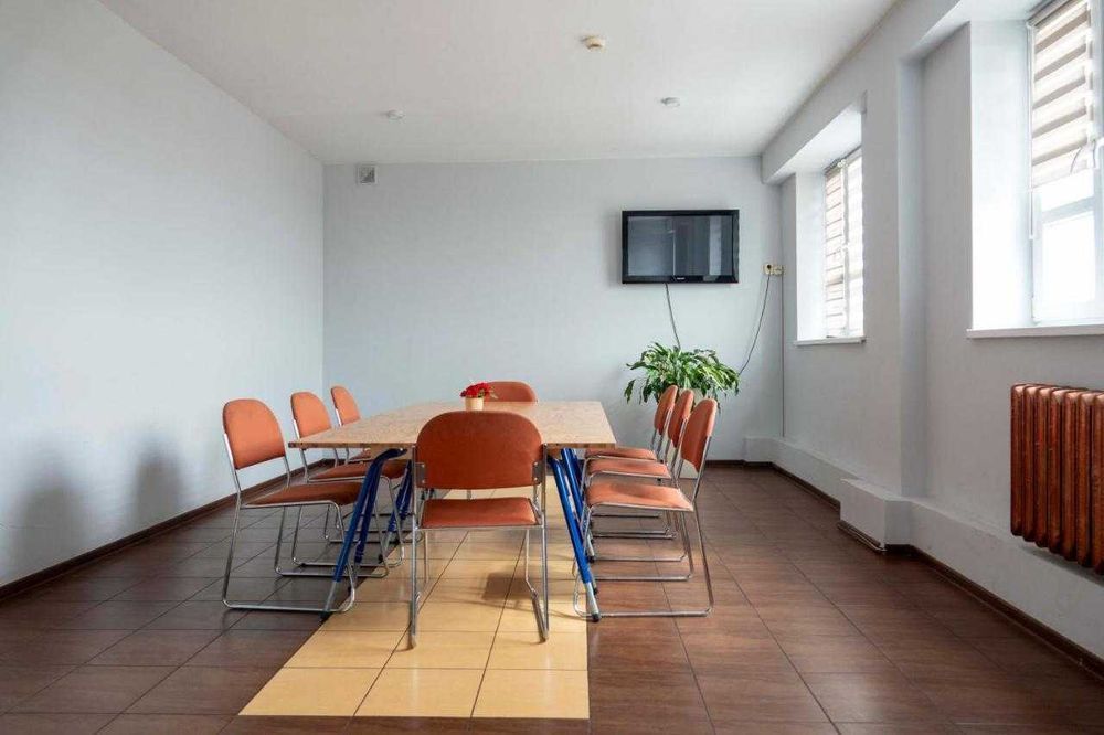 Лучшие Общежития и Хостелы Киева Есть места ! Метро Берестейская