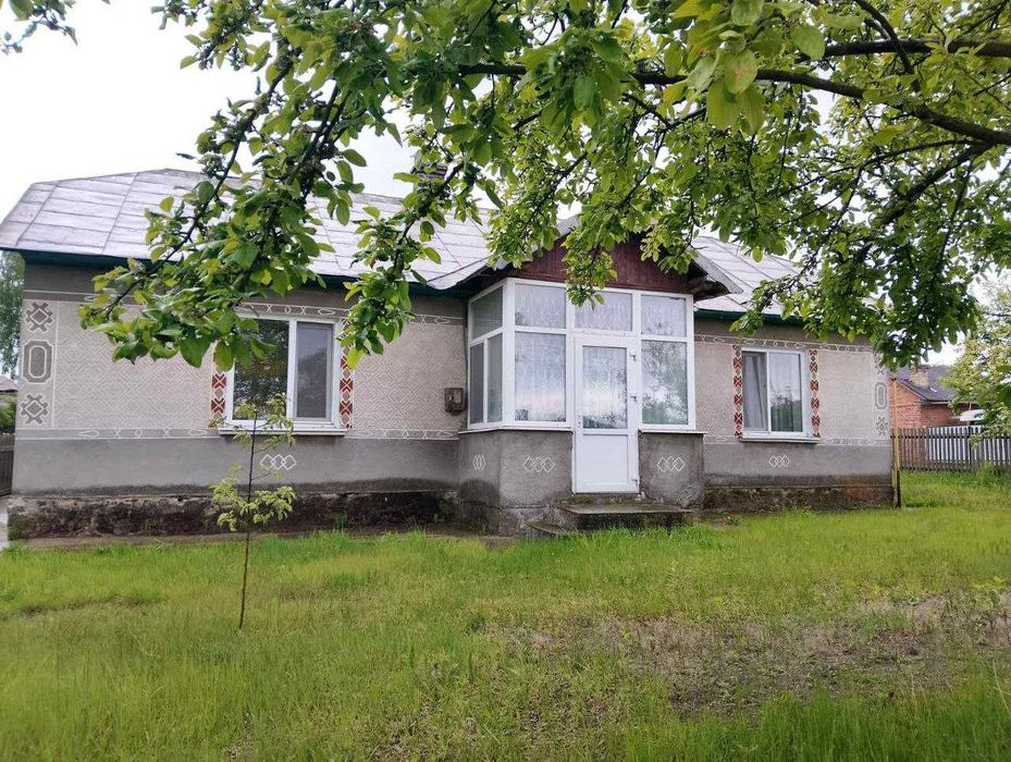 Продаж будинку Шептицький район с.Старий Добротвір житоловий стан.