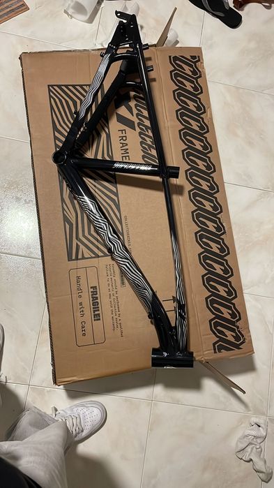 Bike x1 frame vendo ou troco