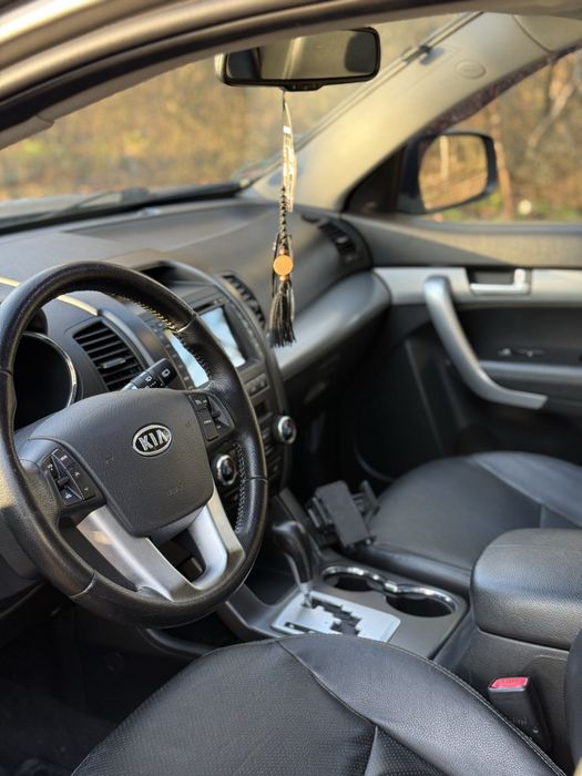 Kia Sorento 2010 VIN KNAKU811BB5110413 фото оголошення 5 з 9