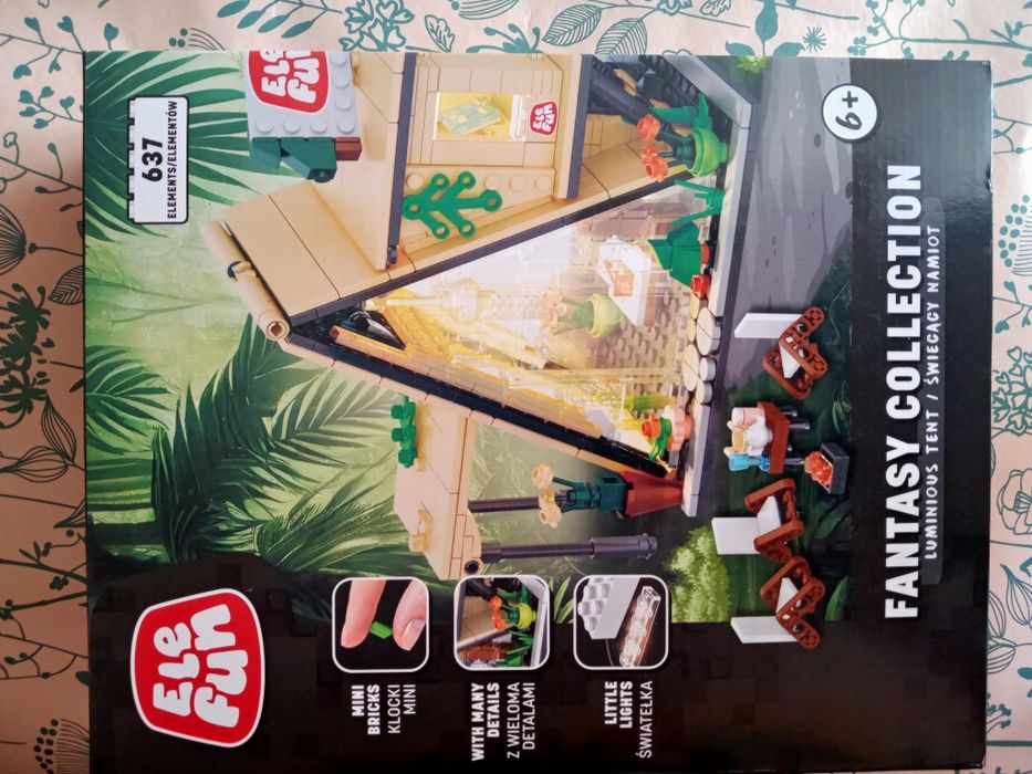 Klocki Elefun 6+ świecący namiot 637 el.