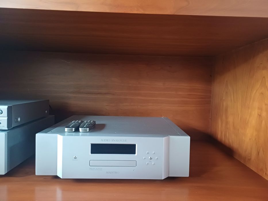 Audio Analogue Maestro Settanta + CD Maestro + Sonus Faber Auditor M – High End Italiano