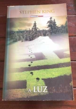 Livro A luz de Stephen King