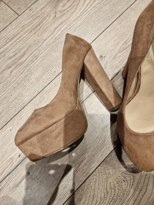 Buty na platformie