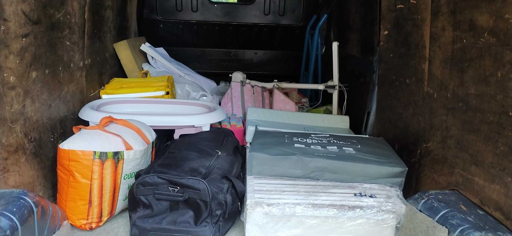 Przewóz mebli / Przeprowadzki / Transport rzeczy - Szybka wycena Tel.