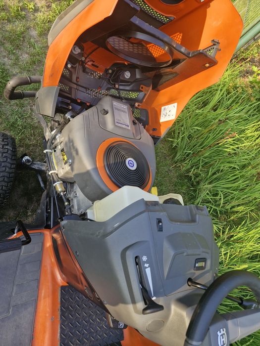 Sprzedam duży mocny traktorek husqvarna 20hp hydro  tc142t briggs