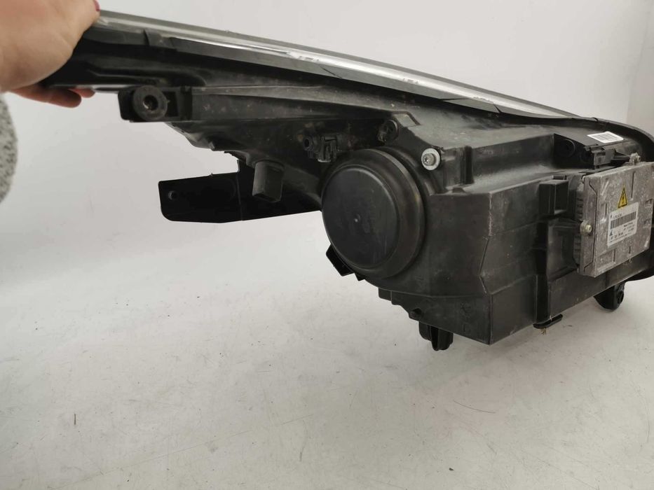 Lampa prawa Reflektor Prawy Citroen C6 xenon ksenon