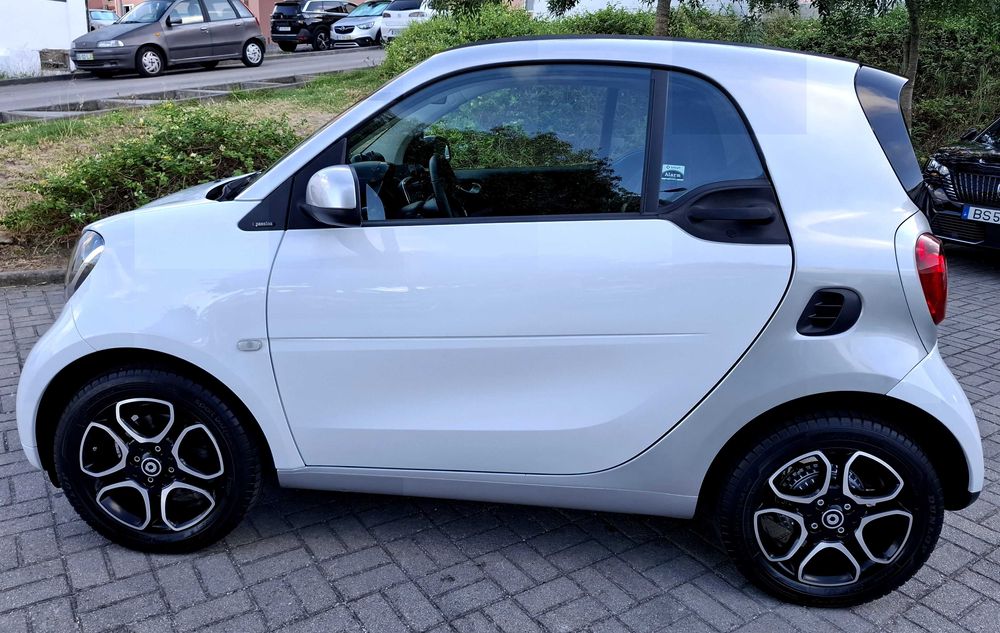 Smart ForTwo Coupé 71 cv. Aut. Nacional
