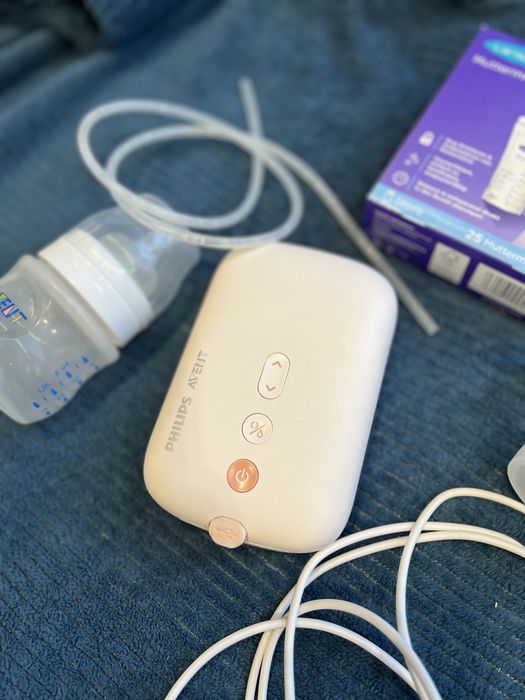 Електричний молоковідсмоктувач Philips Avent + пакети для зберігання