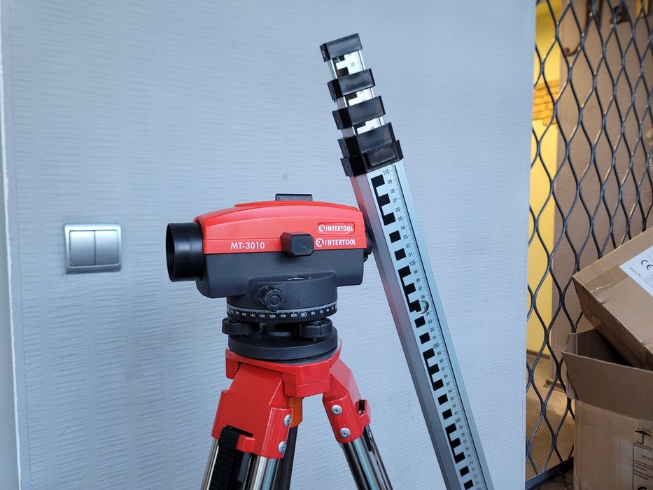 Комплект Оптический нивелир Intertool на 100м Рейка 5м Штатив Гарантия