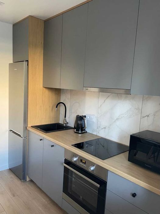 Сдам в оренду  1к на  пр. Поля