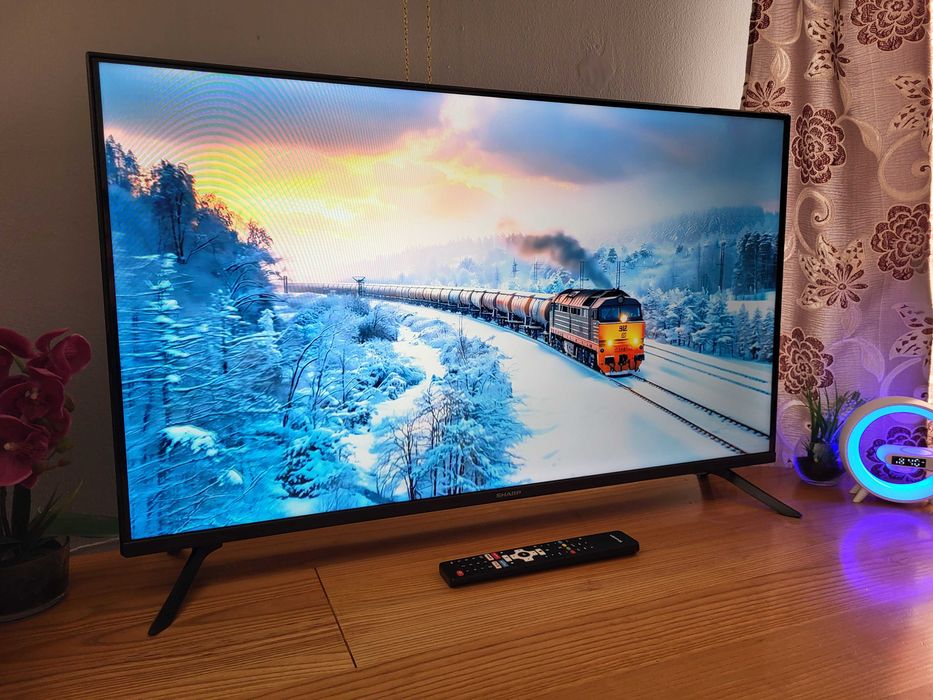 Sharp 40" smart tv , dvbt2 hevc