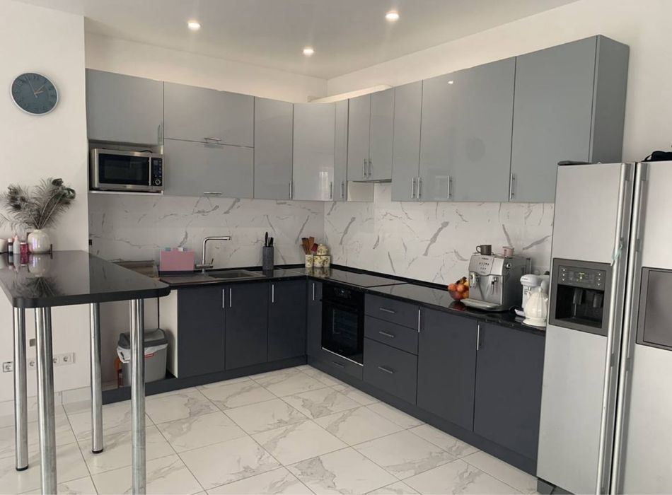 Продається будинок ближня Роша