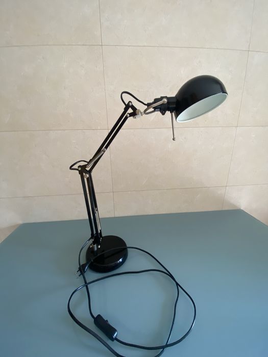 Candeeiro articulado secretária