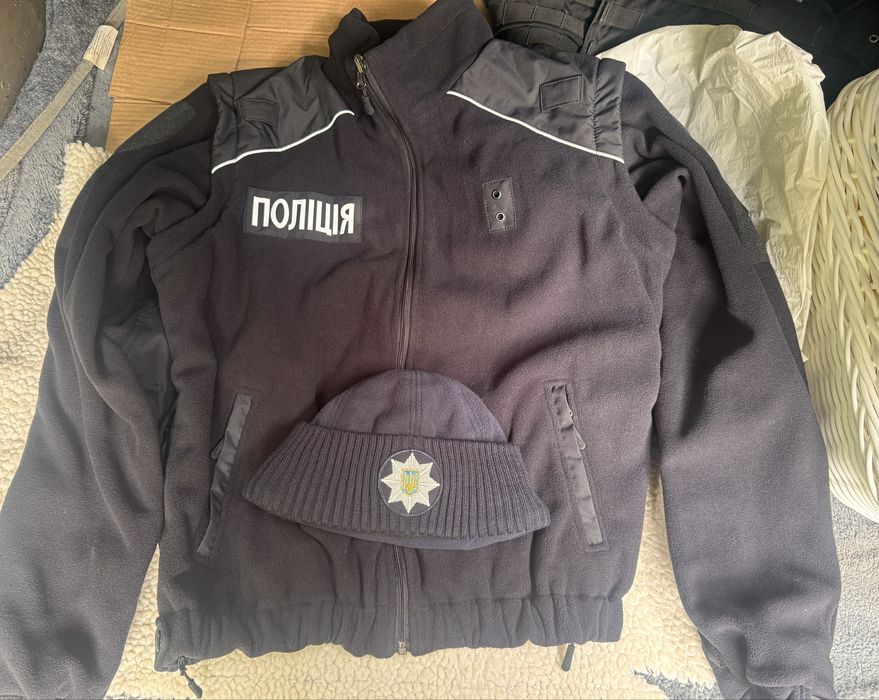 Форменний одяг поліції